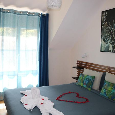 L'Autre Monde Chambres D'Hotes (Adults Only) Faverolles  外观 照片